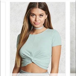 NWT F21- IVORY Twist-front Crop Top Small